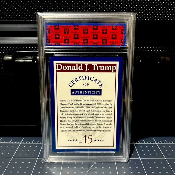 ♦️SOLD♦️DONALD TRUMP 45th US President The Famous MUGSHOT - Picture 2 of 2